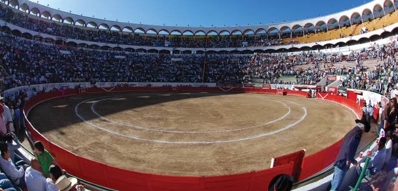 Cancela Gobierno de Jalisco las fiestas de octubre: ¿Y los Toros?