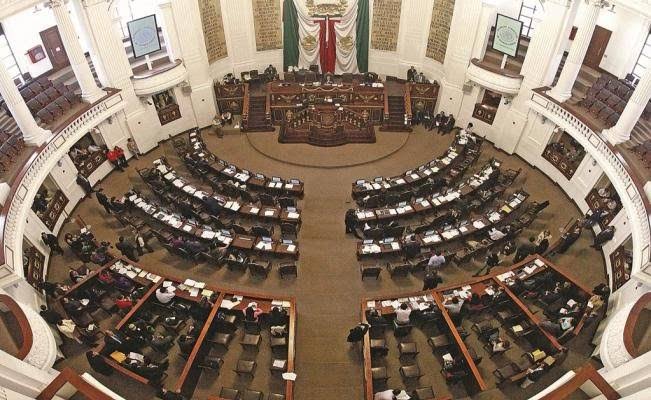 Avalan en comisiones prohibición de corridas de toros en CDMX.
