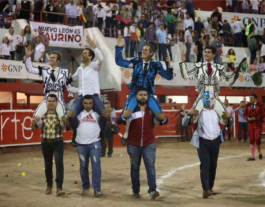 Monterrey: Payo, Silveti y Luis David protagonizaron una triunfal Goyesca.