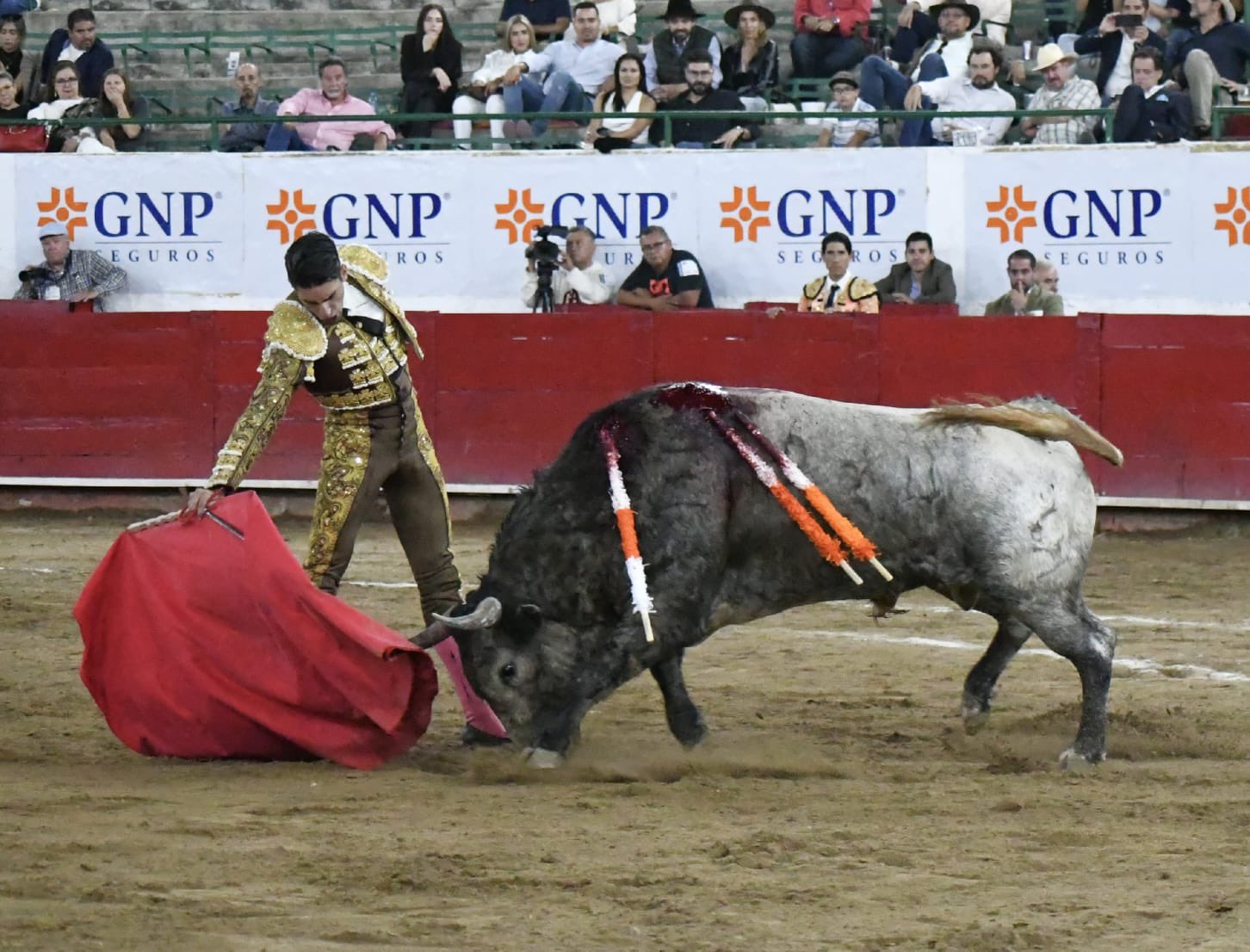 Guadalajara: Tarde de contrastes y un gran “Ópalo” de San Mateo.