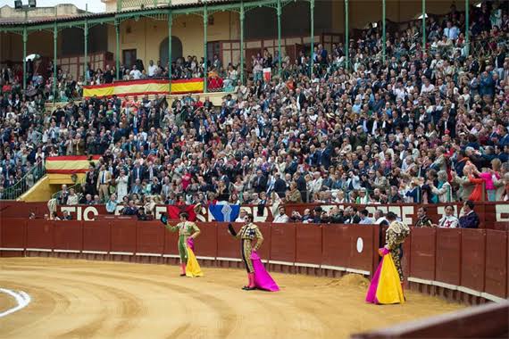 Análisis: La presidencia de la plaza de toros de Jerez.
