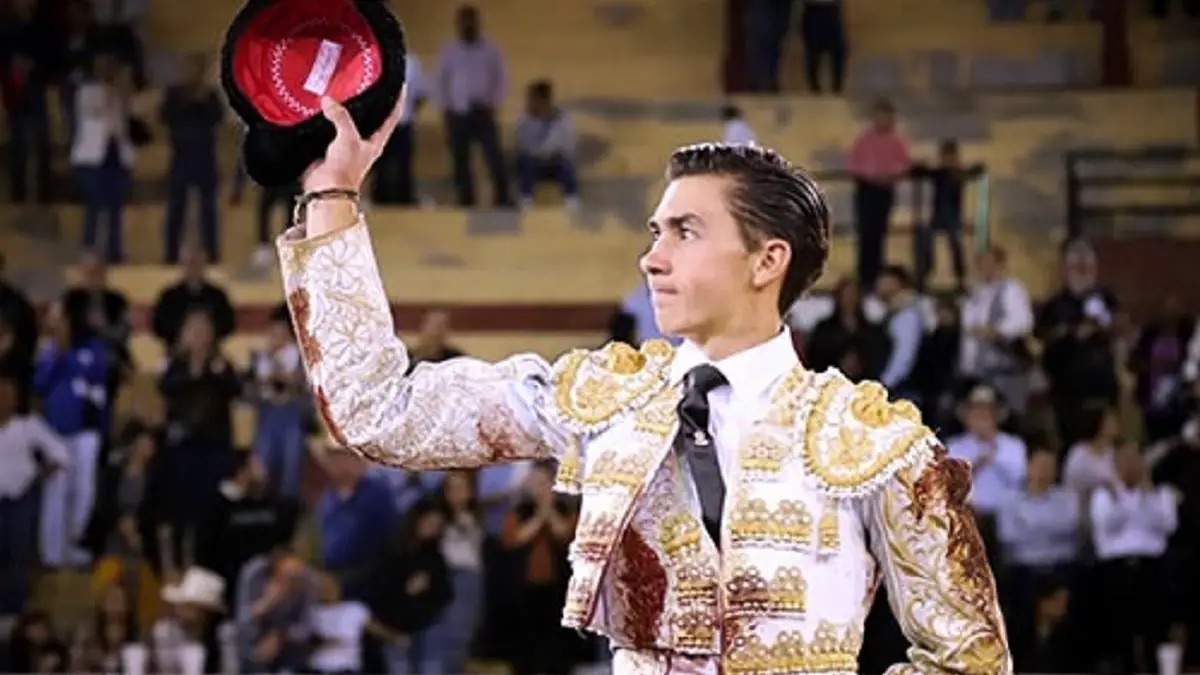 Promete la novillada entre mexicanos y franceses en Morelia.