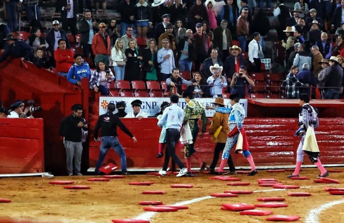Roca Rey tiene el mayor fracaso de su vida profesional en la Plaza México.