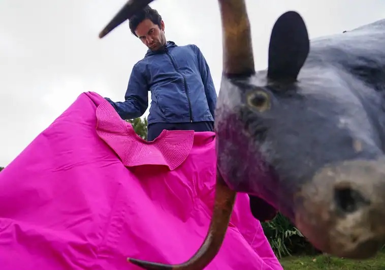 Juan del Álamo: «No vivo del toro pero estoy más ilusionado que nunca con el toreo»