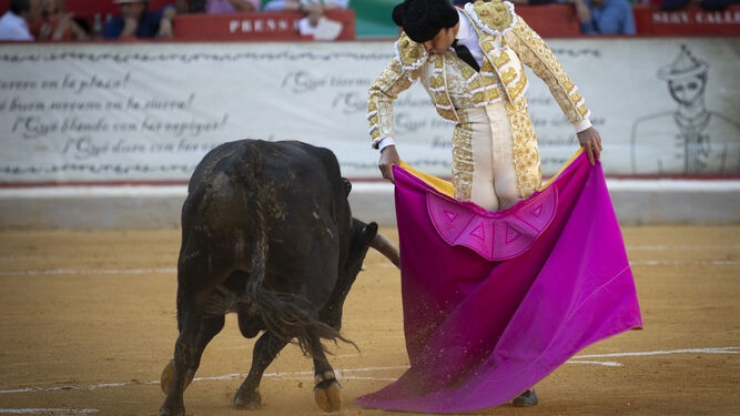 Los toreros, por encima de los toros en la tercera de abono de la Feria del Corpus.
