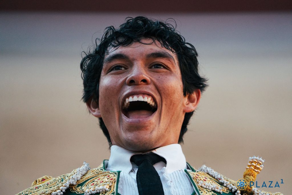 Es lo que digo yo: Las ganas de querer ser figura.