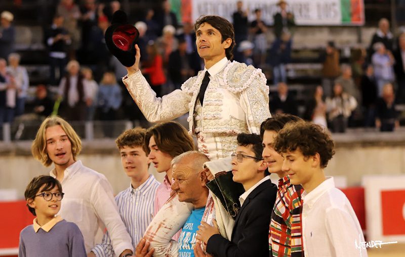 Sebastián Castella en Nîmes.