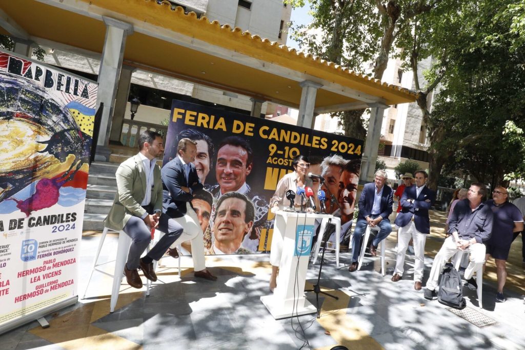 La Feria de los Candiles llega a Marbella con la despedida de Ponce y Hermoso de Mendoza.