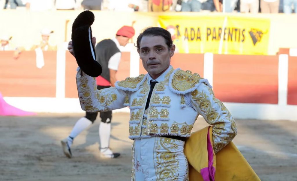 Sánchez Vara, la gesta de la temporada: solo ante seis toros de Casta Navarra.