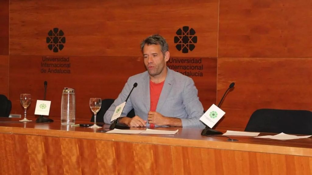 Rubén Amón: “No se pueden plantear corridas de toros sin sangre y muerte porque la respuesta a la pulsión mortal es la pulsión creativa”