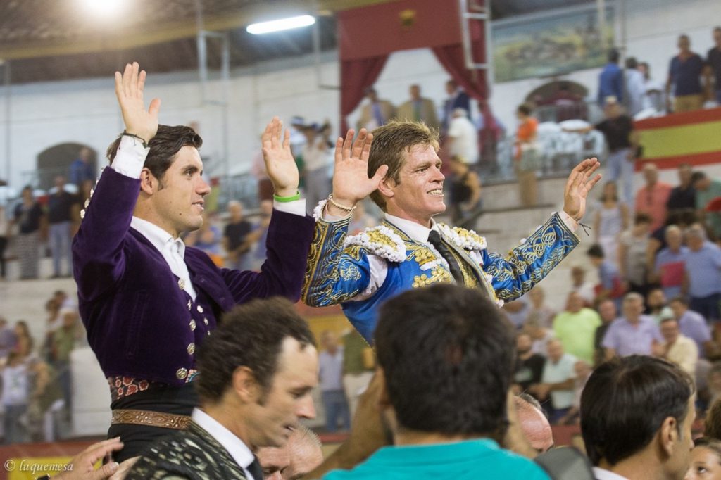 Guillermo Hermoso y Borja Jiménez, nueve orejas y un rabo en Cabra (Córdoba).