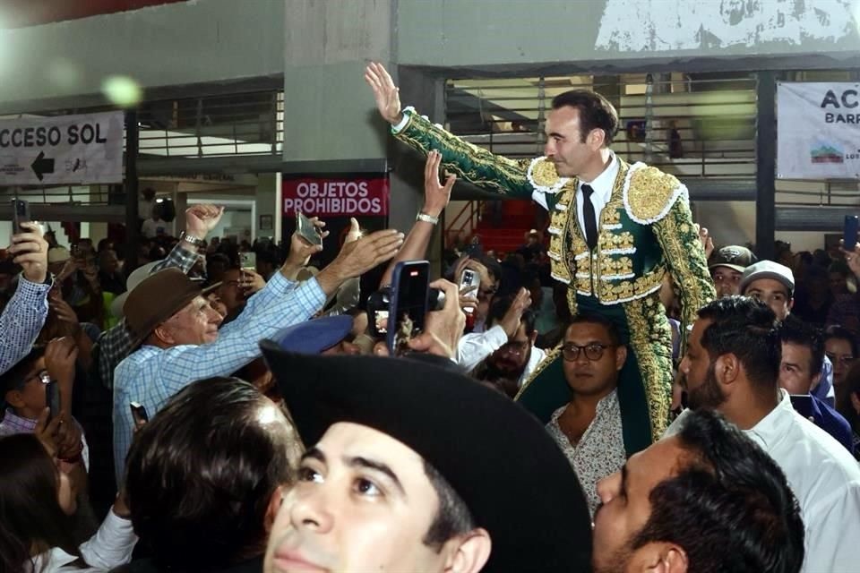 Una tarde para el recuerdo, así fue la despedida de Enrique Ponce en Monterrey.