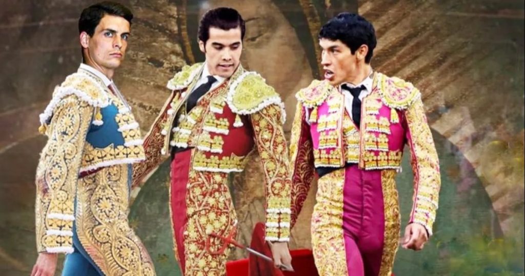 Buen ambiente para la “Corrida de las Luces en honor a la Virgen de Guadalupe” de León.