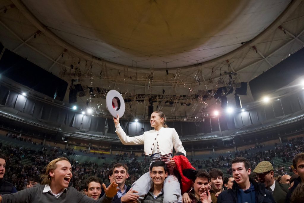 Un festival que cumple objetivos: solidaridad, buen torero y el impacto de Olga Casado en Vistalegre.
