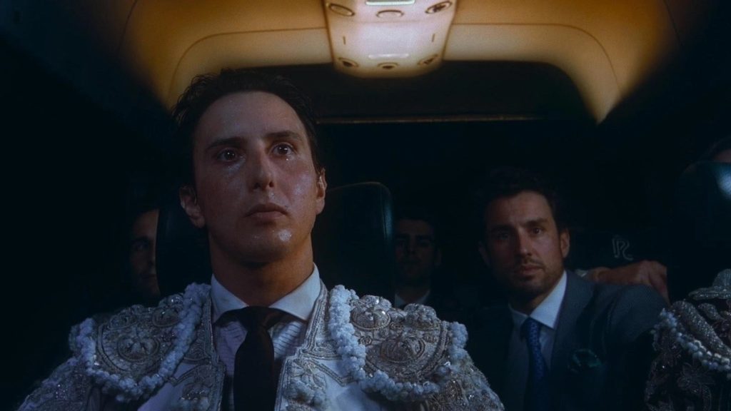 La odisea para Roca Rey: retenidos en la aduana de Perú sus trajes de torero por presunto “contrabando”