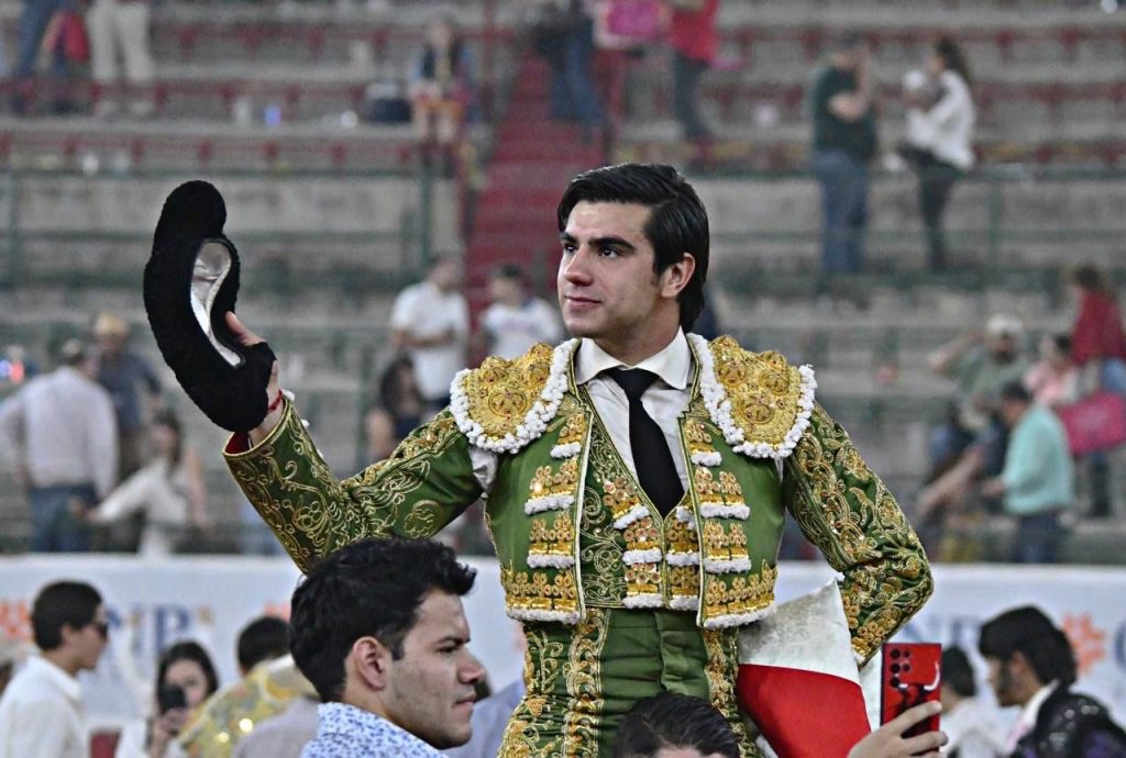 Crónica: Colombo se lleva la tarde en Guadalajara.