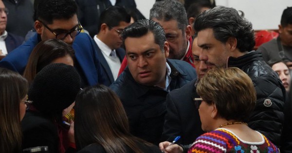 Diputados podrían modificar “Ley Antitaurina” para que continúen las corridas de toros en CDMX.