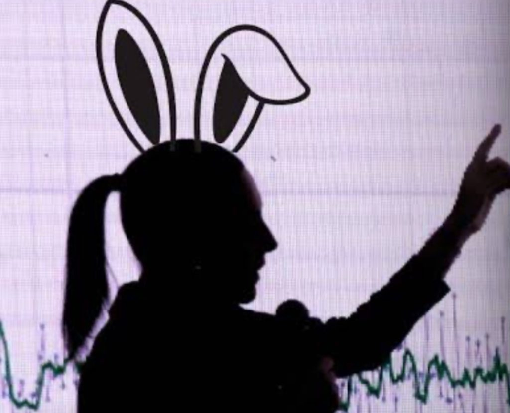 Sheinbaum sigue demostrando que es una ignorante y analfabeta en Tauromaquia y Cultura.