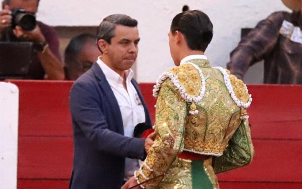 Bruno Aloi concluye relación con el matador Mario del Olmo.