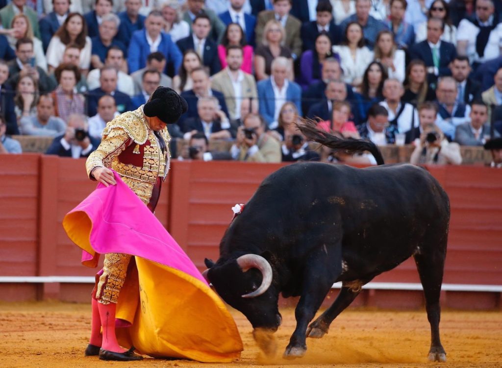 Y la presidencia se puso exigente en Sevilla.
