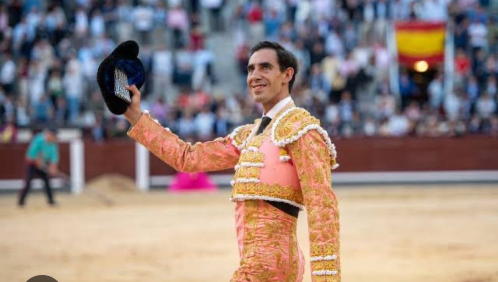 Un tal Fortes se suma al renacimiento torero.