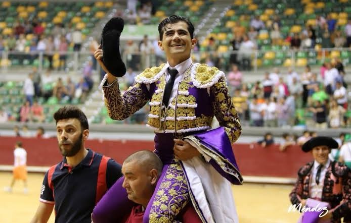 Joselito Adame junto a Roca Rey en el cartel estrella de la Feria de Burgos 2025.