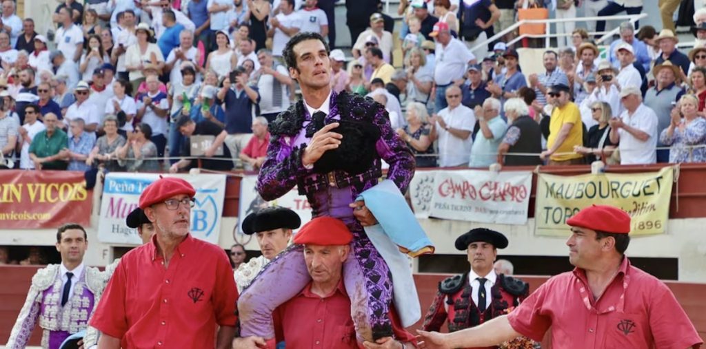 Feria del Toro Vic-Fezensac: Triunfo sin clamor de Morenito de Aranda en su encerrona.