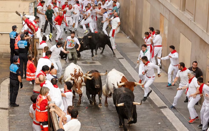 Primer encierro de San Fermín 2025: No hay heridos por asta.