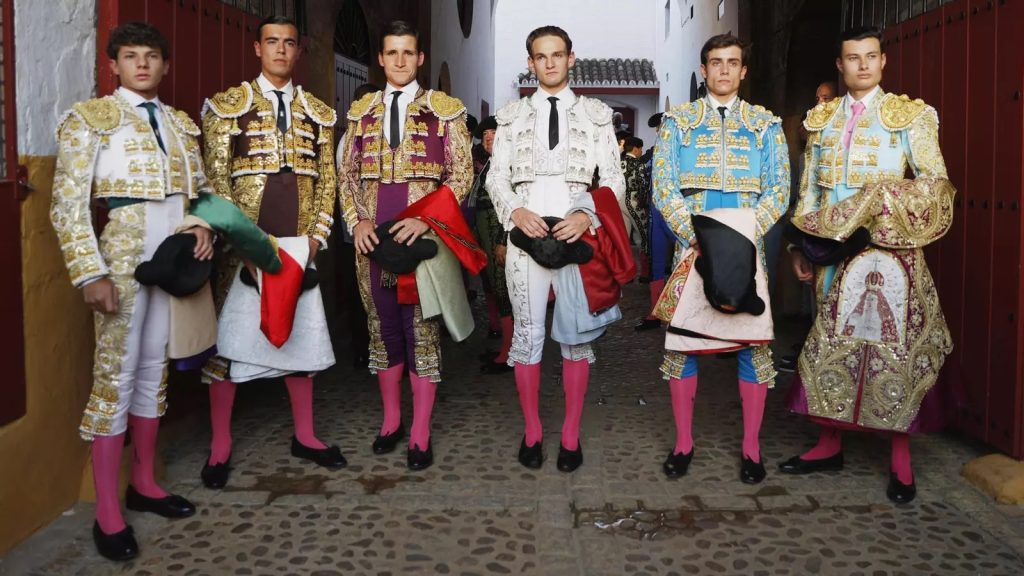 Sevilla: Julio Aparicio se miró en el espejo de su tío.