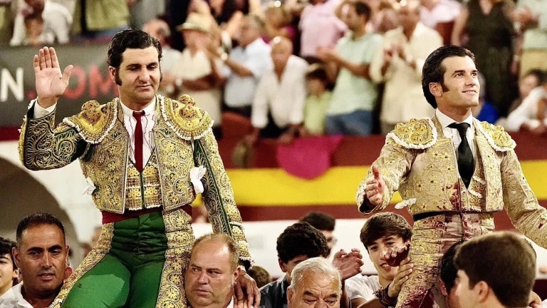 Morante de la Puebla y José Garrido, a hombros en el cierre de Zafra.