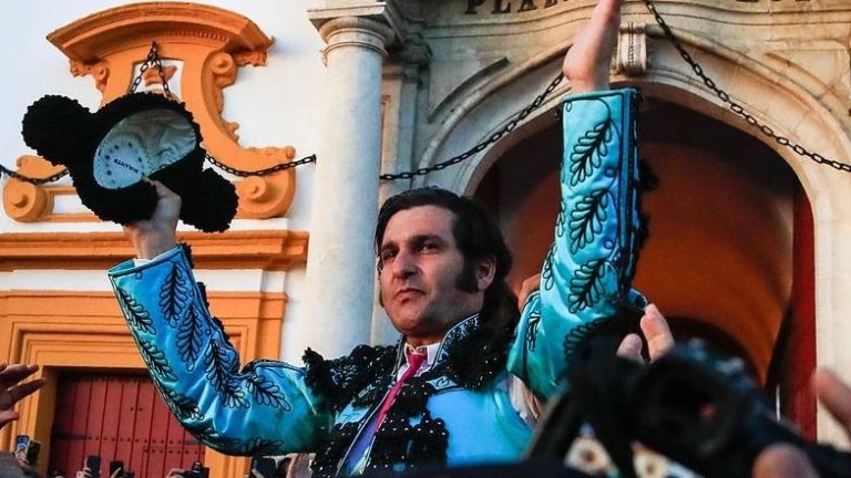 Morante de la Puebla gana el premio taurino del Ayuntamiento de Sevilla.