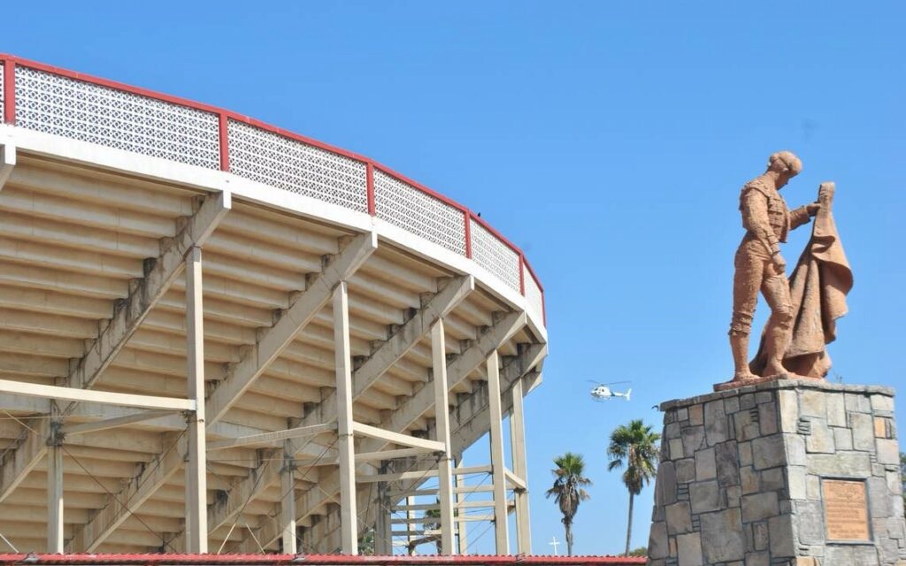 “Seguramente las vamos a prohibir”, amenaza Secretaría de Gobierno de Tijuana sobre permisos para corridas de toros.