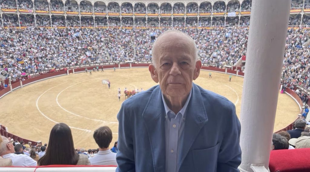 “La crítica actual está mediatizada y muy pegada al taurinismo”: Carlos Ilián.