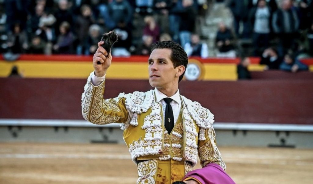 El necesario renacimiento de Ginés Marín, enorme en Castellón.