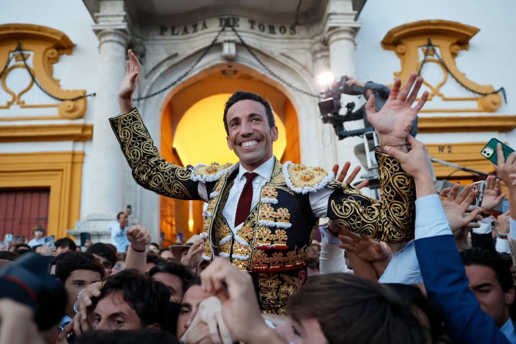 Morante y David de Miranda ganan los principales premios de la Feria de Sevilla 2026.