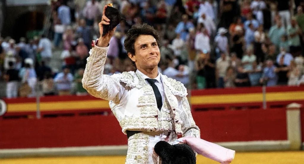 Roca Rey vuelve a Valencia en la Feria de Julio y redobla su apuesta en octubre en el regreso de Morante de la Puebla.