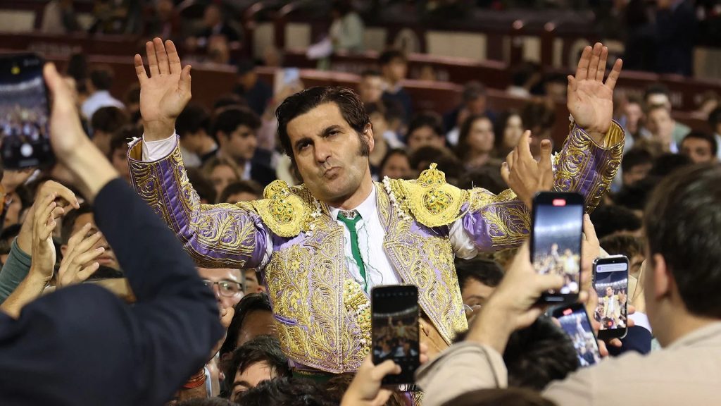 Morante de la Puebla podría hacer el paseíllo dos tardes en la Feria de Otoño de Las Ventas.